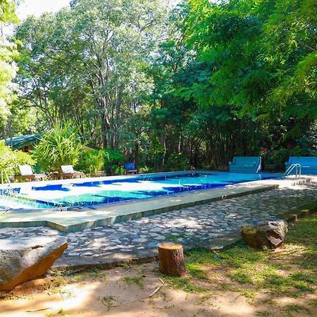Jays Holiday Resort Хабарана Екстер'єр фото