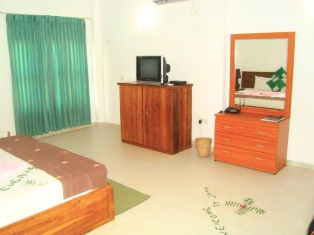 Jays Holiday Resort Хабарана Номер фото