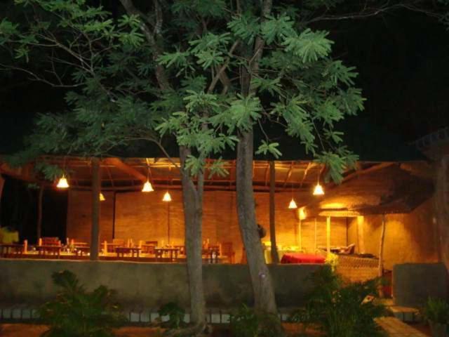 Jays Holiday Resort Хабарана Екстер'єр фото