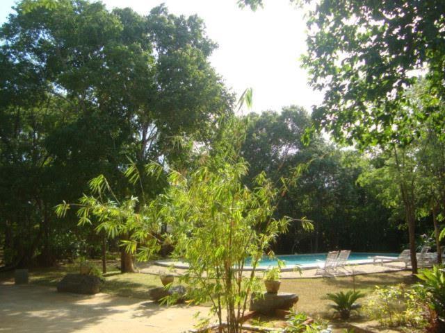 Jays Holiday Resort Хабарана Екстер'єр фото